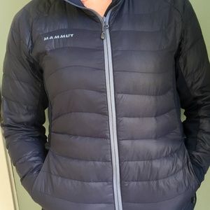Mammut Women's Navy Puffer Jacket